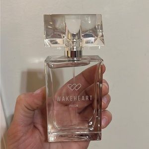 Wakeheart Prism perfume